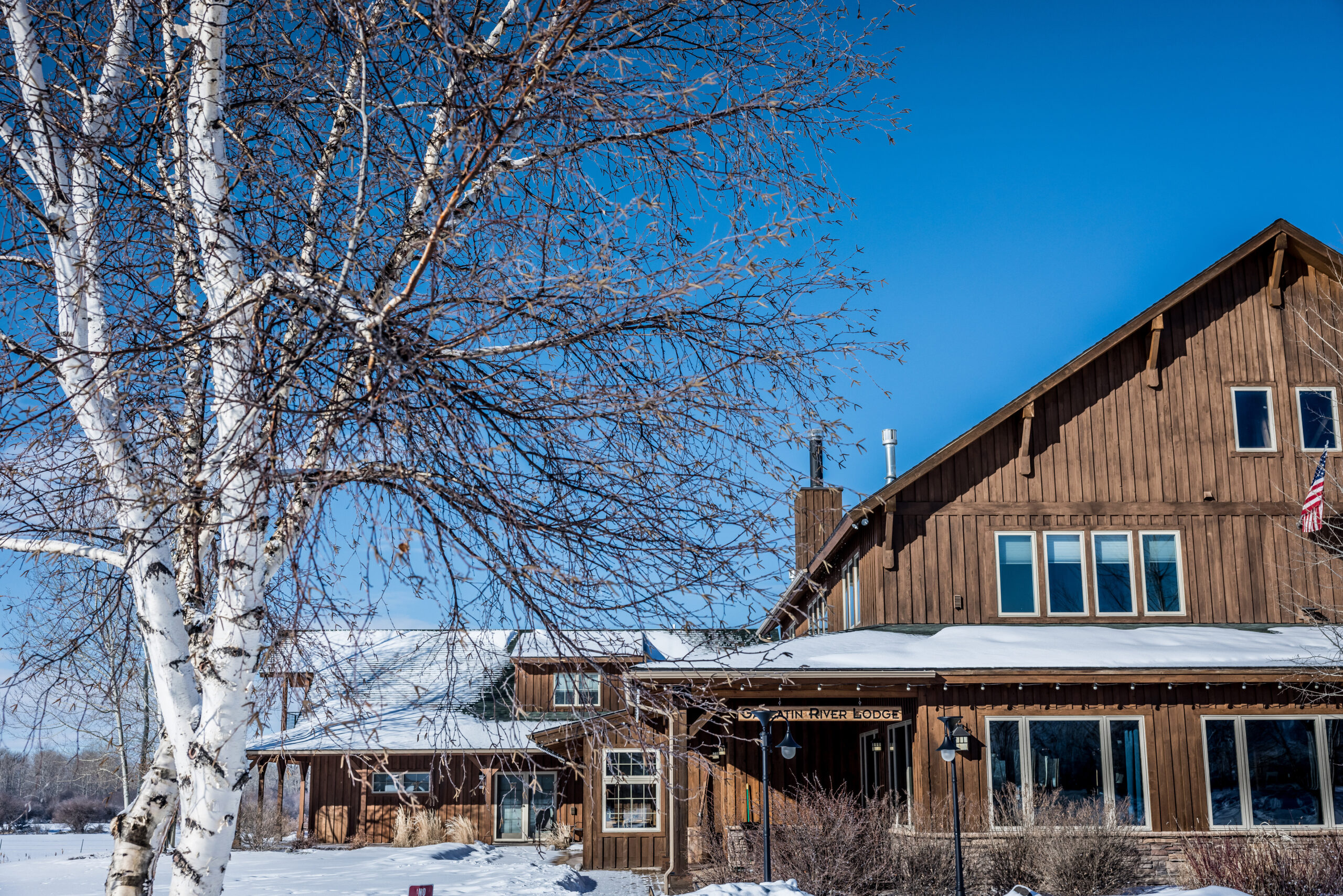 GALLATIN RIVER LODGE-183